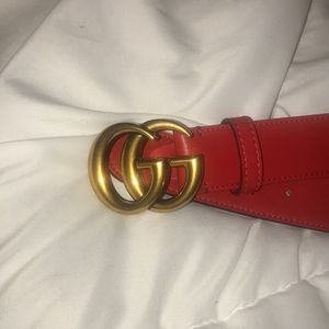 red gucci belt